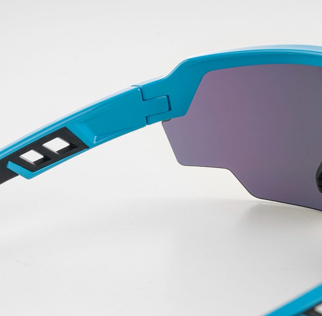 sports sunglasses