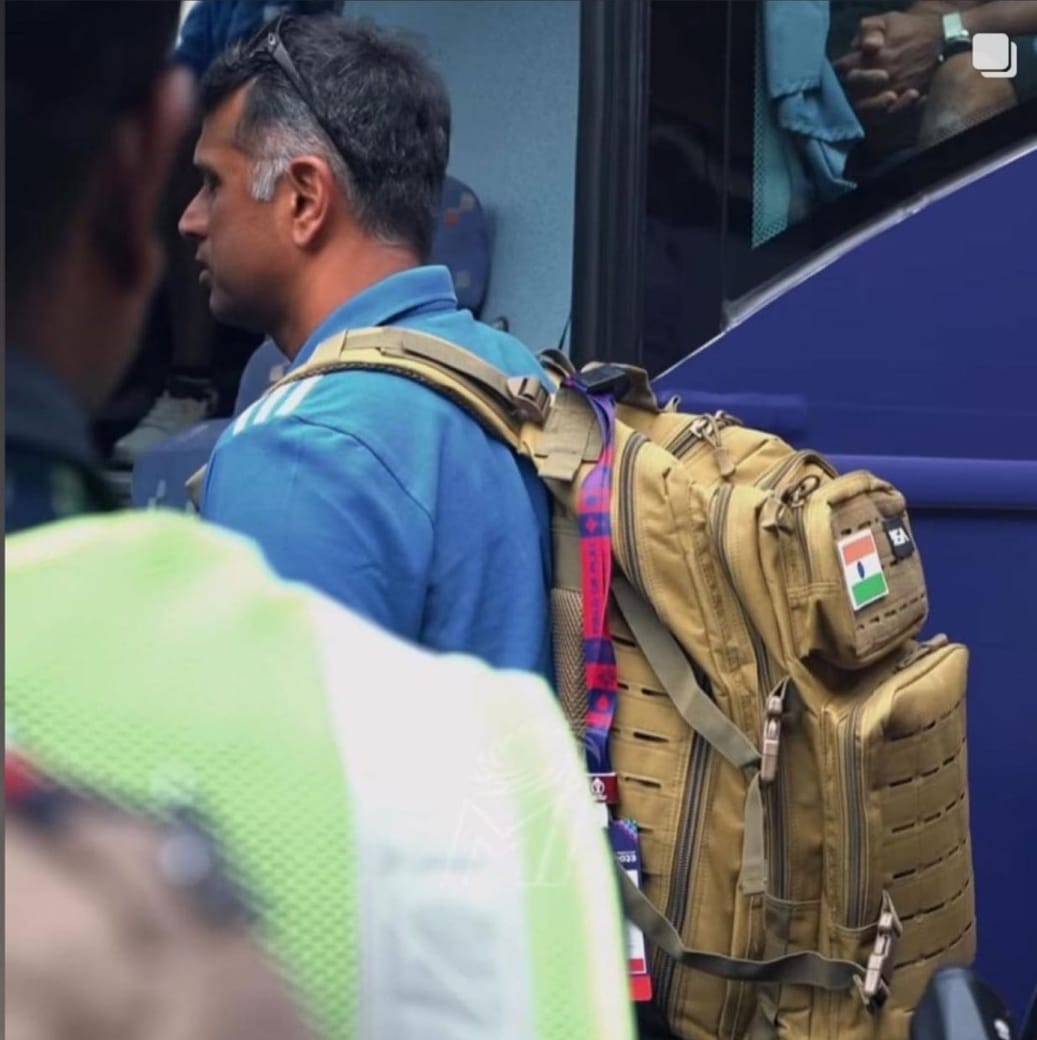 rahul dravid wearing sasa 45ltrs bag