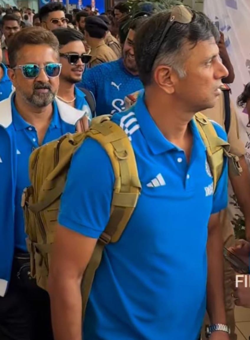 rahul dravid wearing travel backpacks
